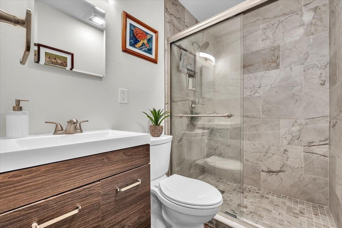 Image 21 of 39 For 4085 Drance Street