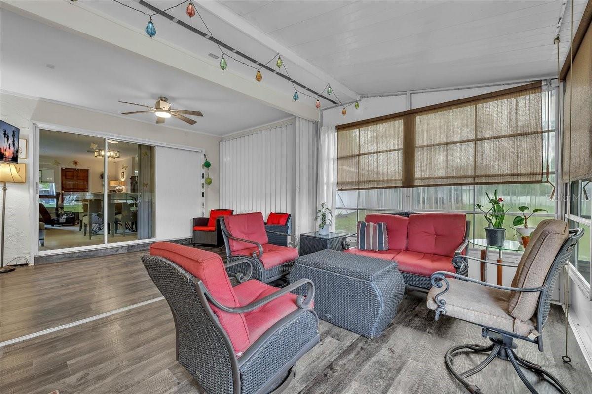 Image 23 of 39 For 4085 Drance Street