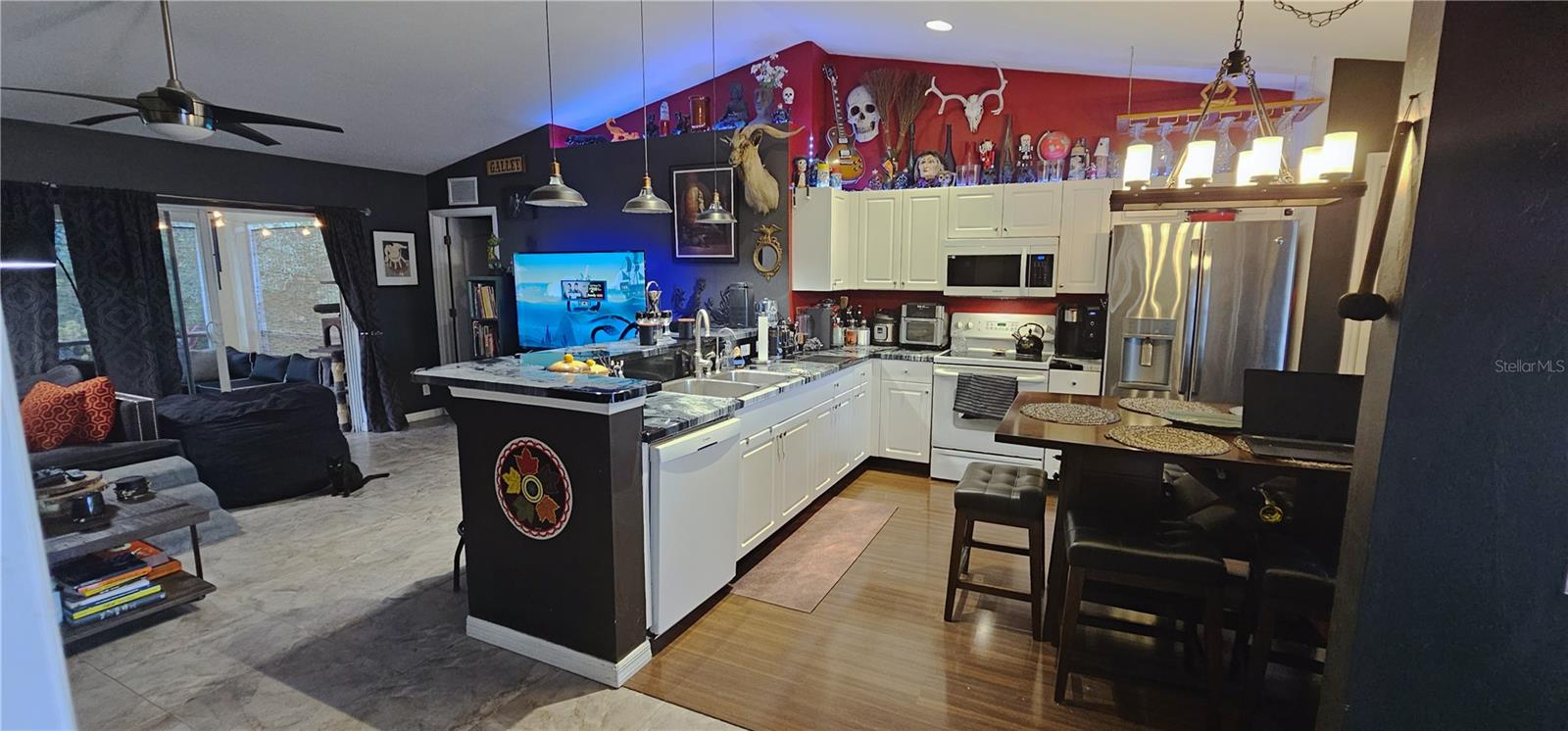 Image 4 of 16 For 720 Brannen Avenue