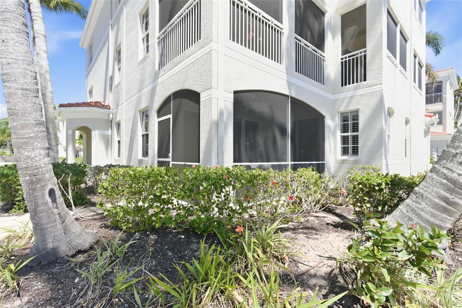 Image 27 of 65 For 3450 Sunset Key Circle 101