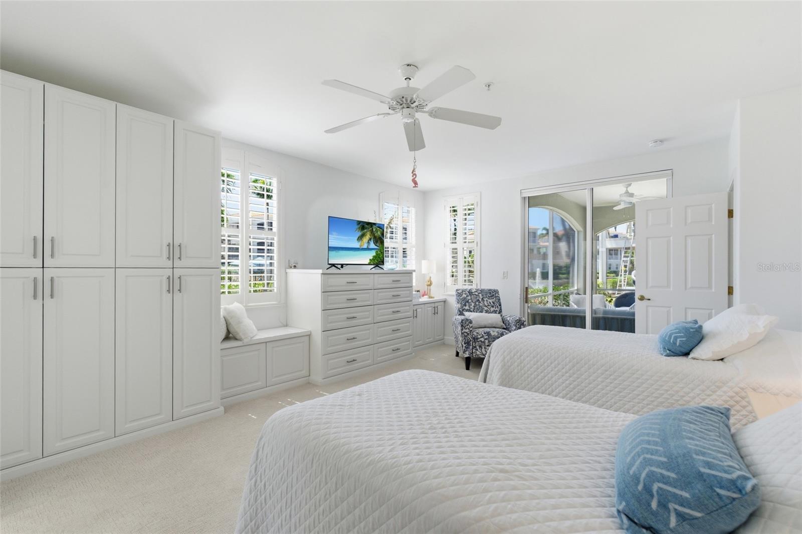 Image 28 of 65 For 3450 Sunset Key Circle 101