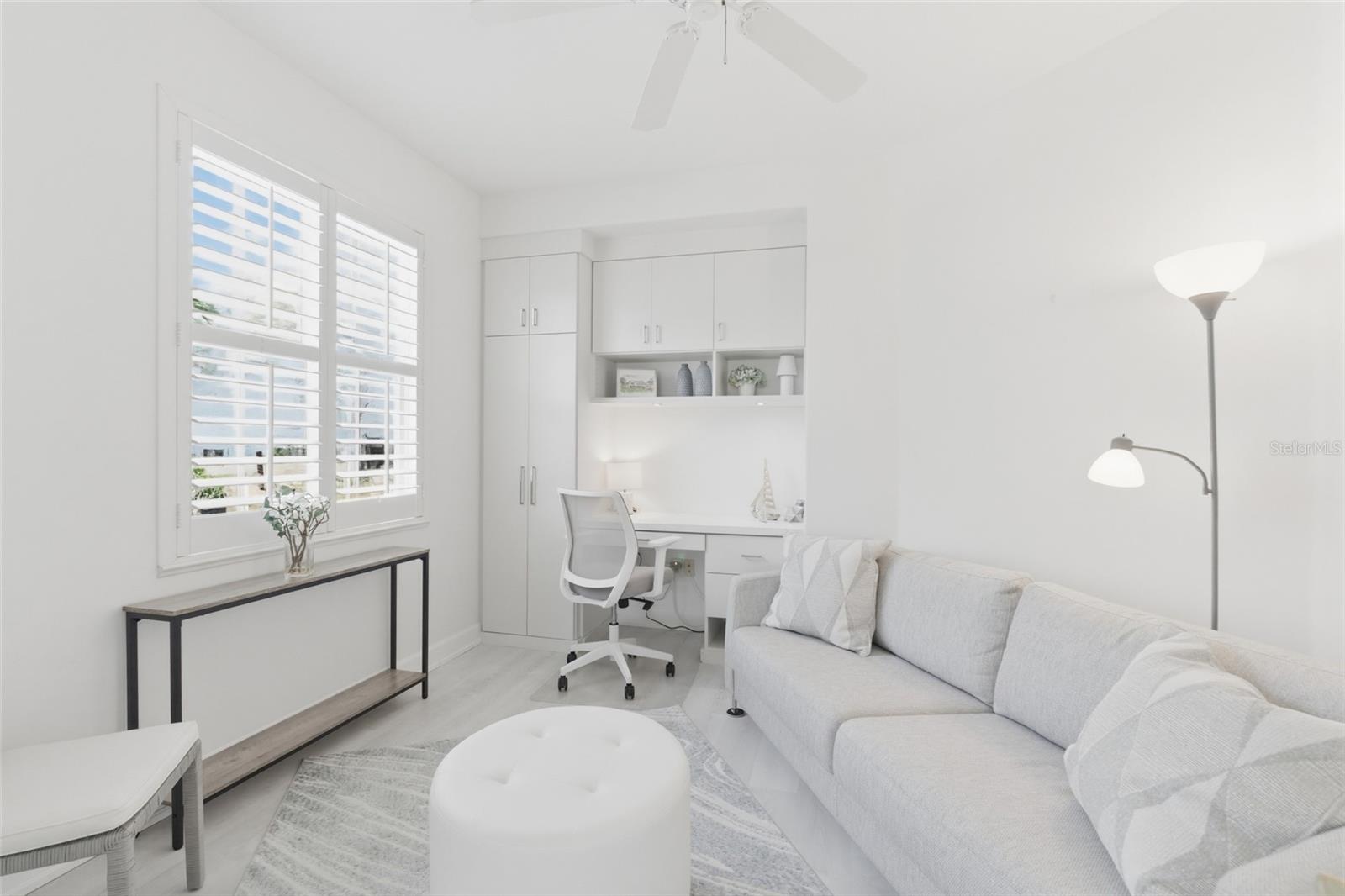 Image 42 of 65 For 3450 Sunset Key Circle 101