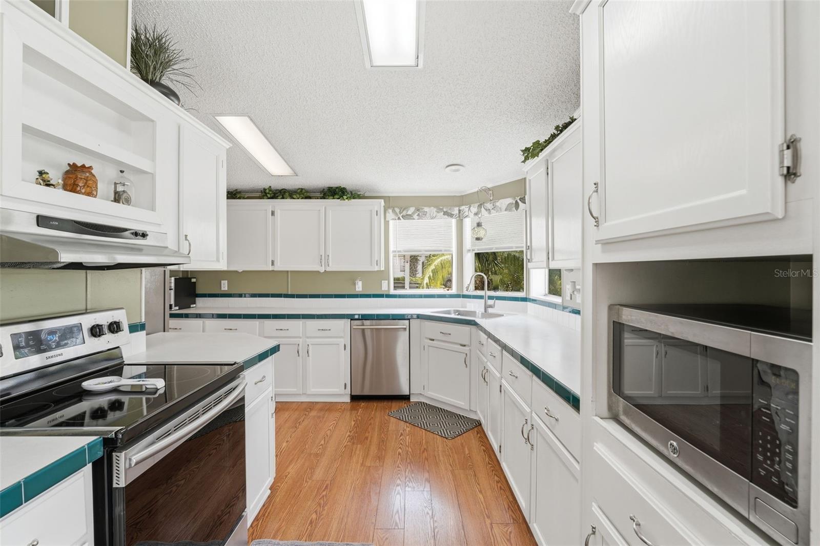 Image 14 of 58 For 324 Cypress Run Court