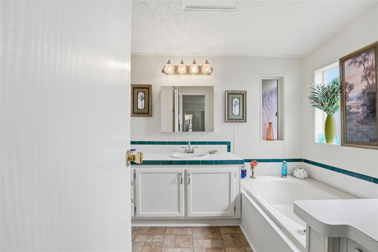 Image 40 of 58 For 324 Cypress Run Court