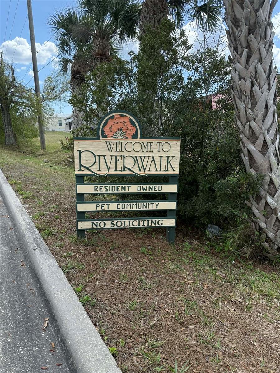 Image 48 of 58 For 324 Cypress Run Court