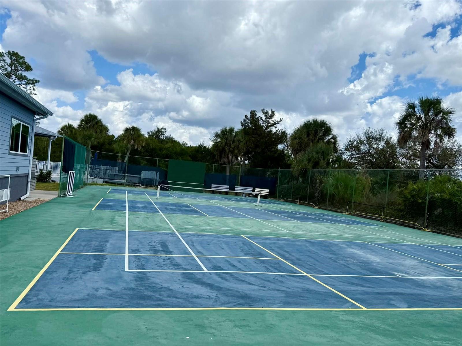 Image 53 of 58 For 324 Cypress Run Court