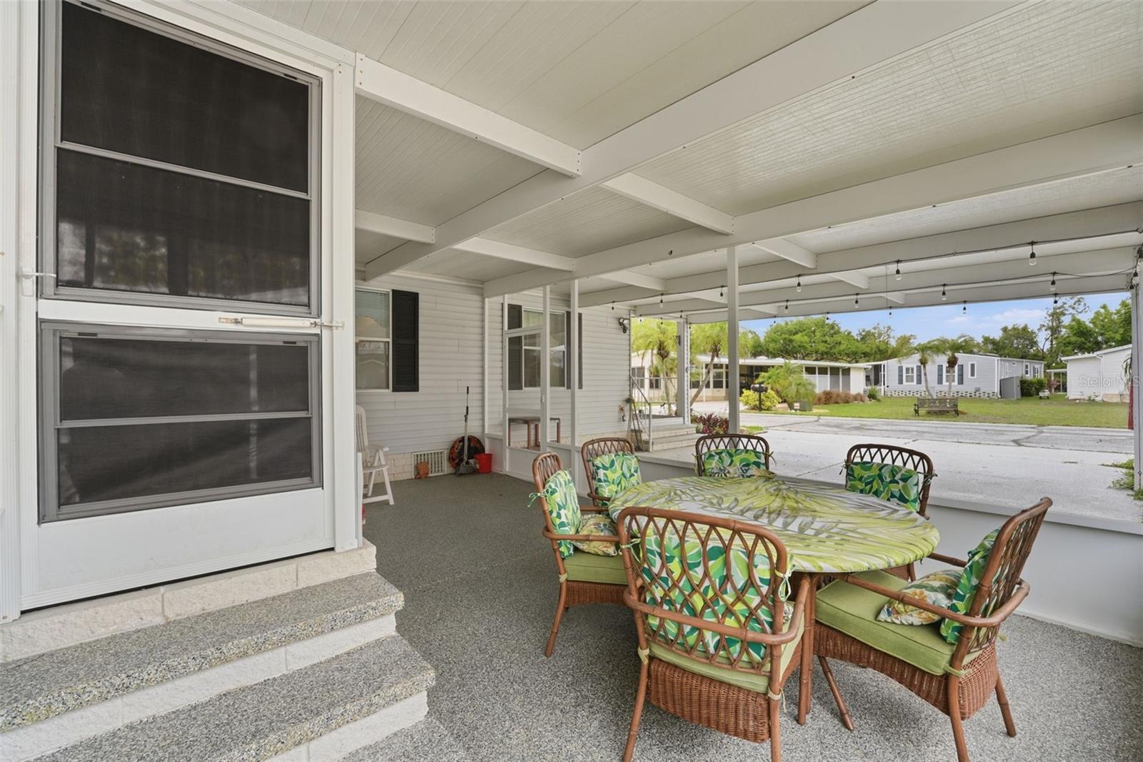 Image 9 of 58 For 324 Cypress Run Court