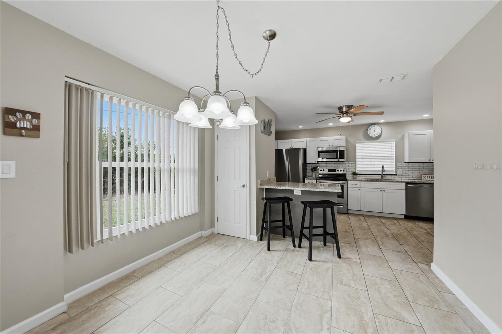 Image 13 of 28 For 744 Conreid Drive Ne