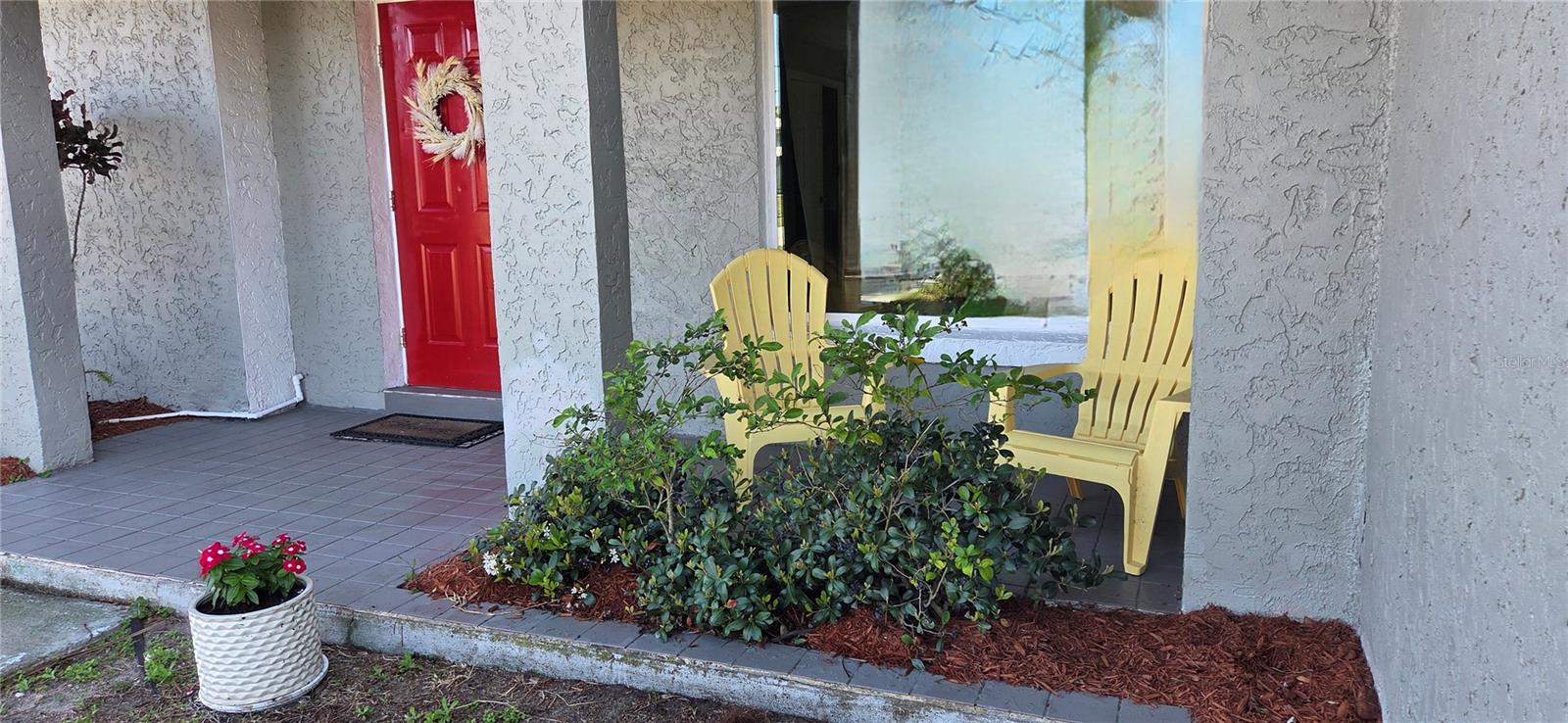 Image 4 of 28 For 744 Conreid Drive Ne