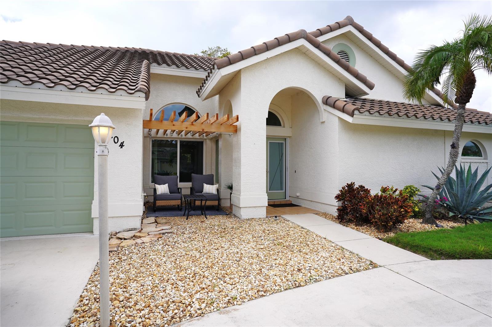 Image 11 of 95 For 204 Carriage House Lane 204