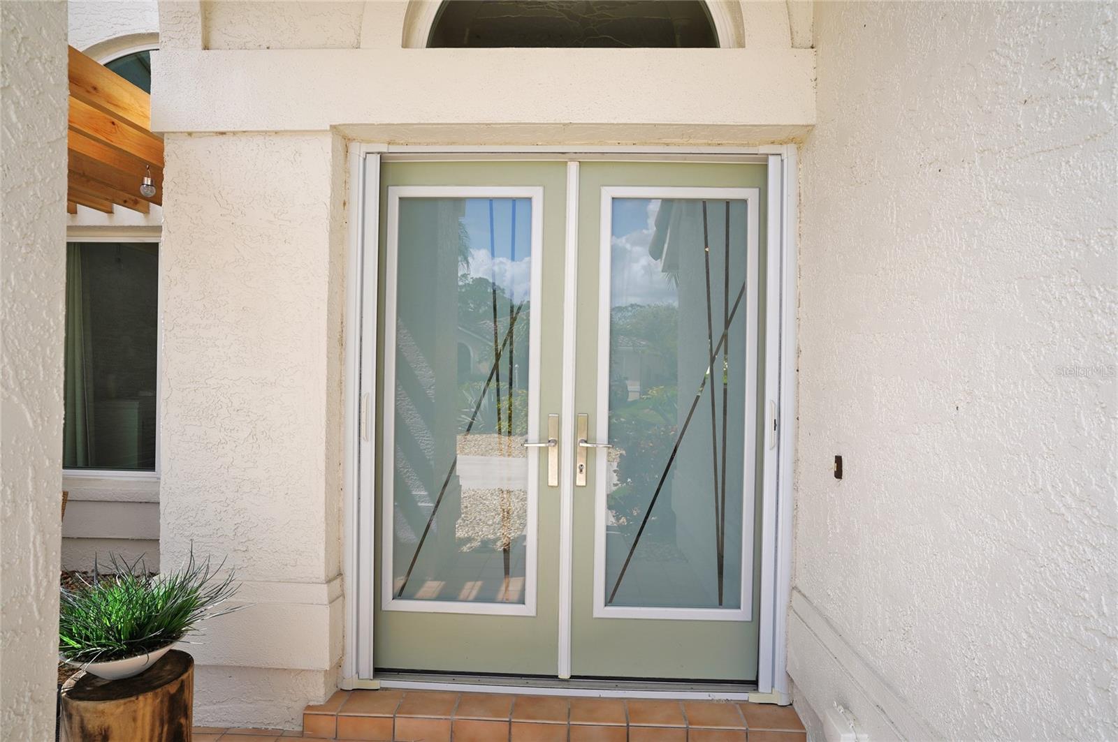 Image 12 of 95 For 204 Carriage House Lane 204