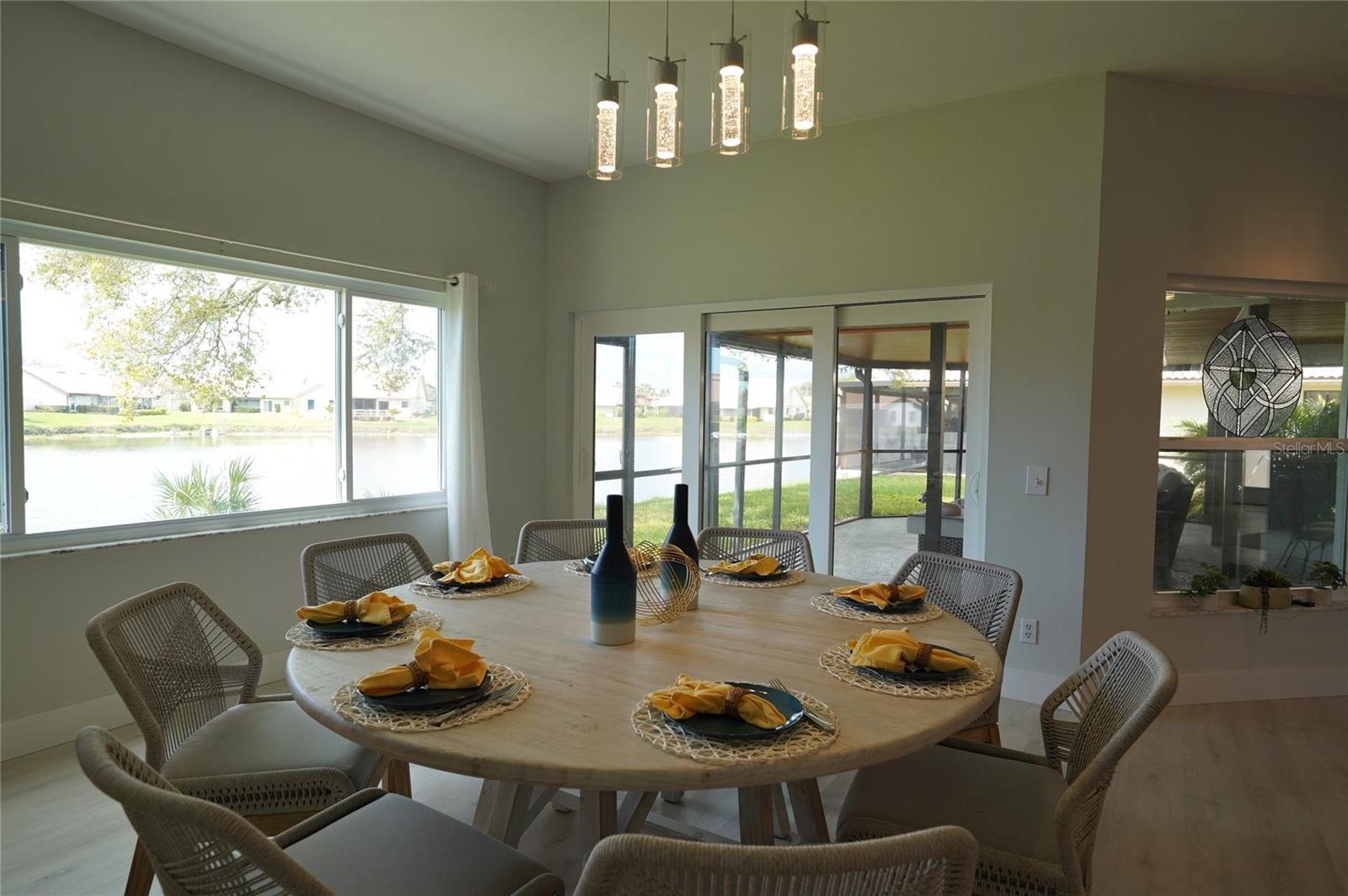 Image 20 of 95 For 204 Carriage House Lane 204