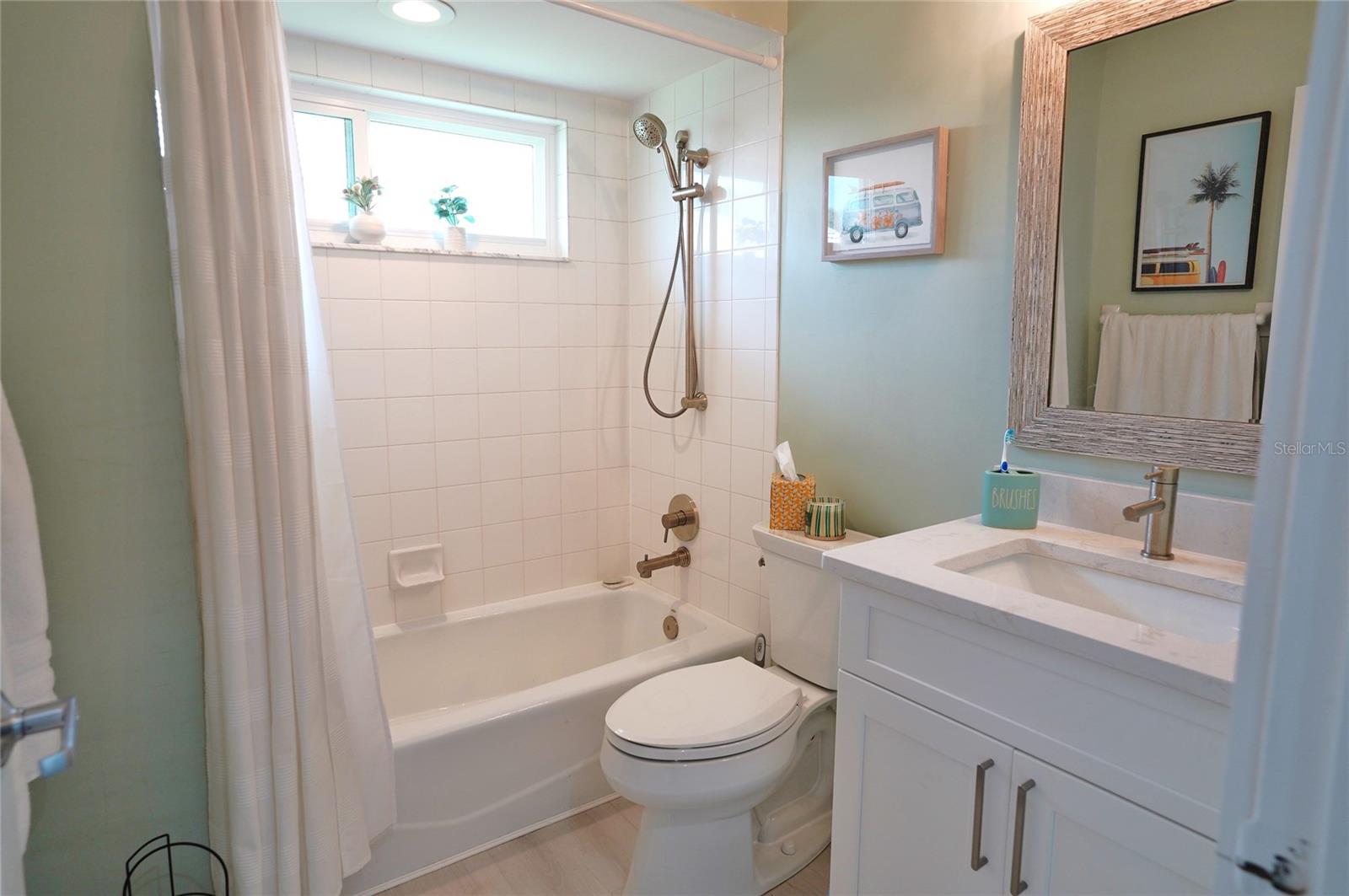 Image 25 of 95 For 204 Carriage House Lane 204