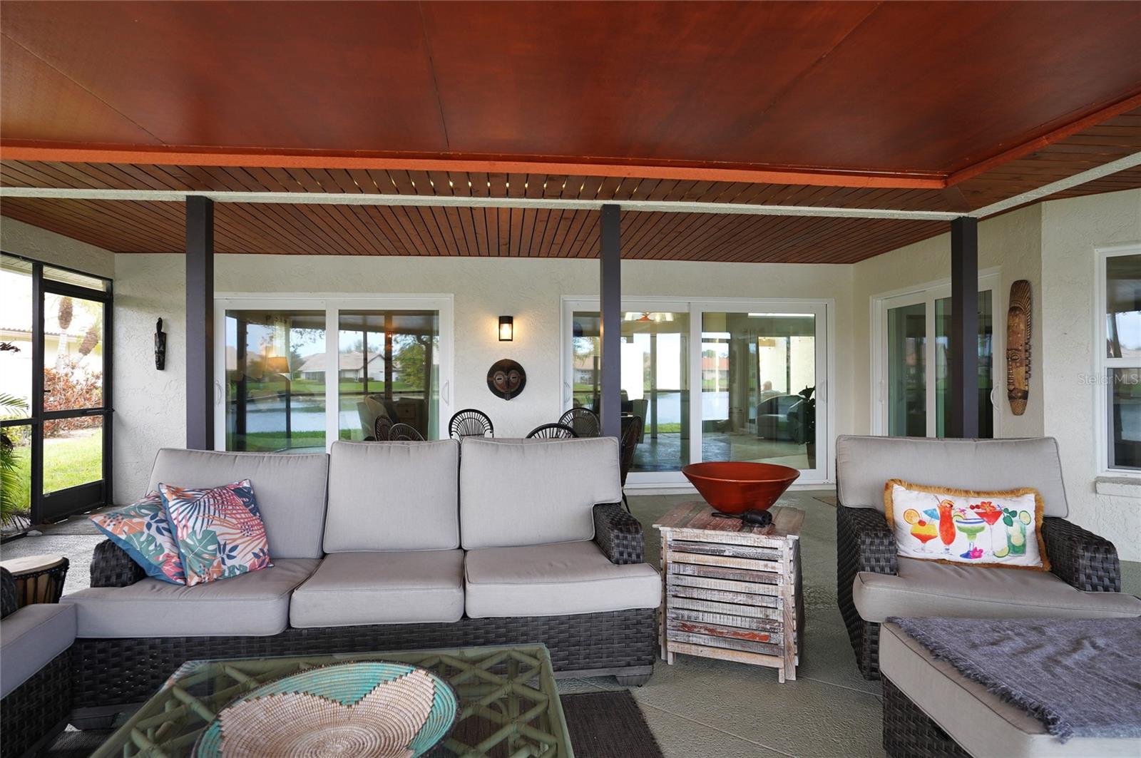 Image 36 of 95 For 204 Carriage House Lane 204