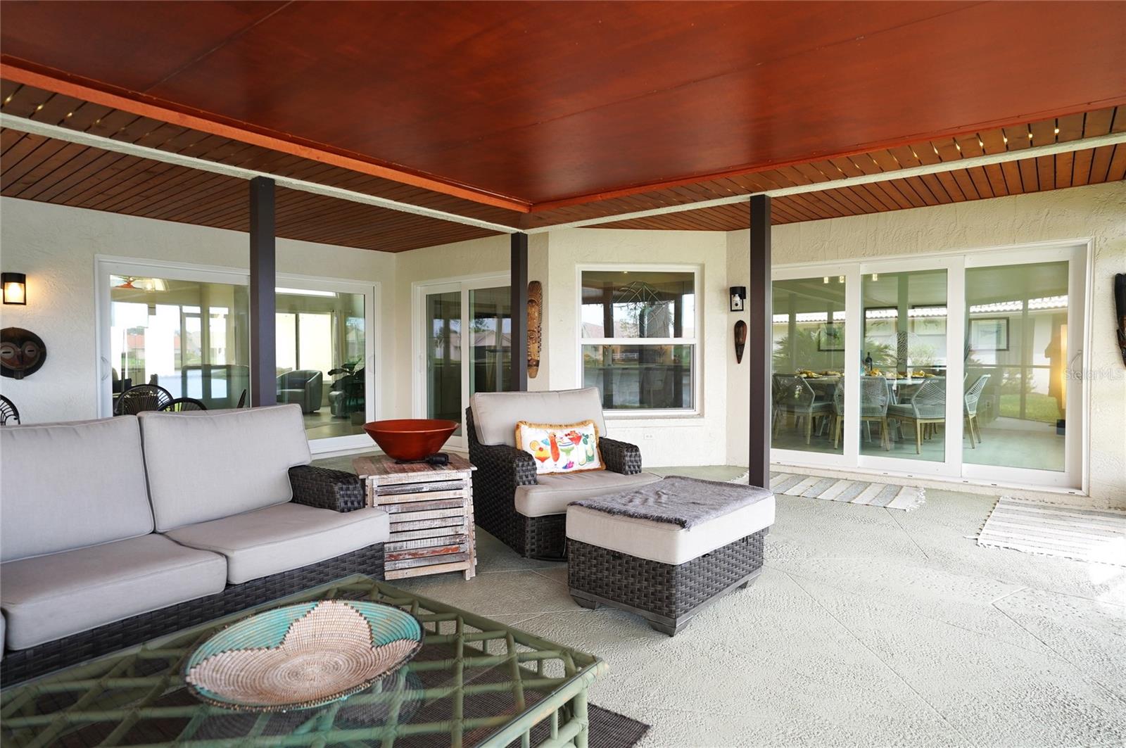 Image 37 of 95 For 204 Carriage House Lane 204