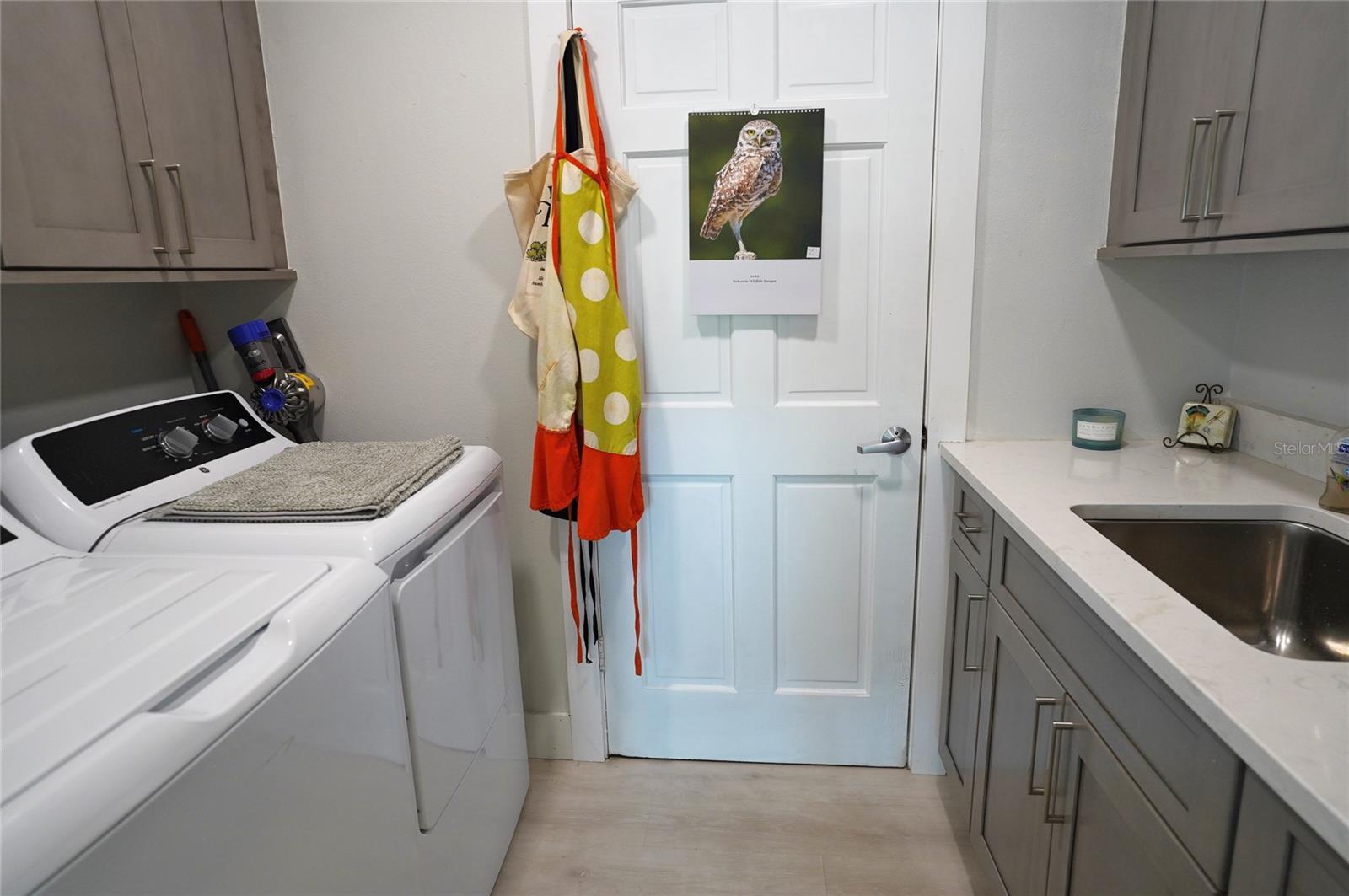 Image 39 of 95 For 204 Carriage House Lane 204