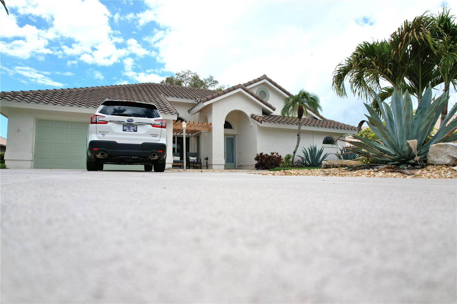 Image 43 of 95 For 204 Carriage House Lane 204