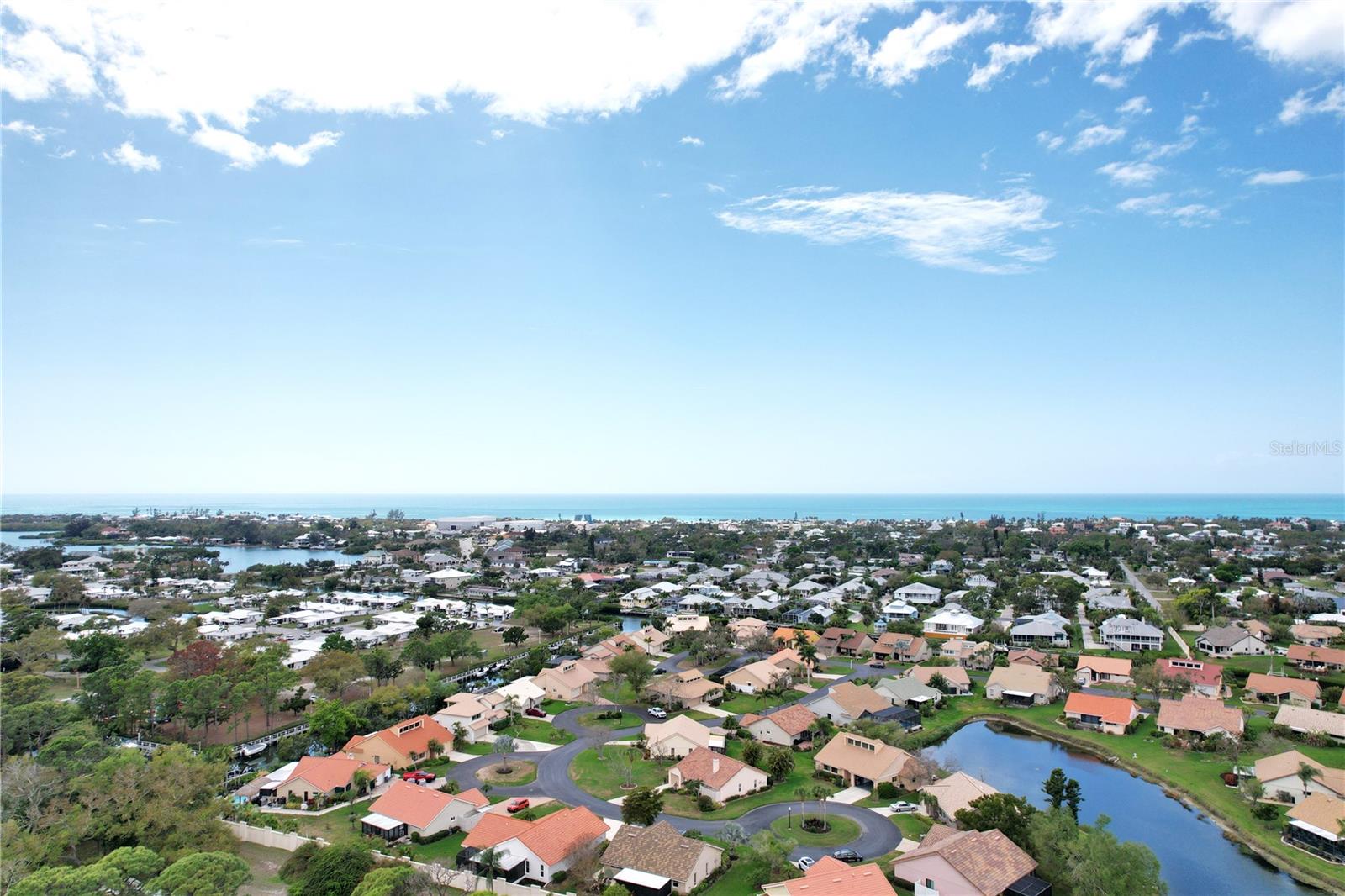 Image 47 of 95 For 204 Carriage House Lane 204