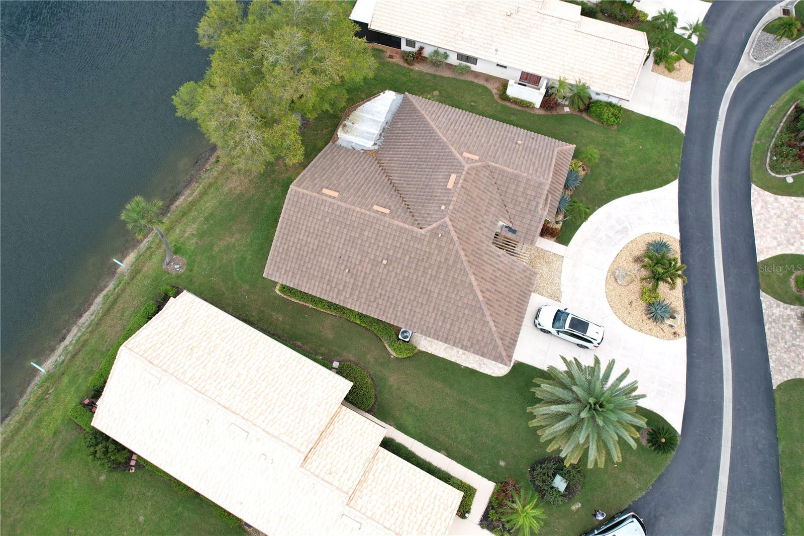 Image 51 of 95 For 204 Carriage House Lane 204