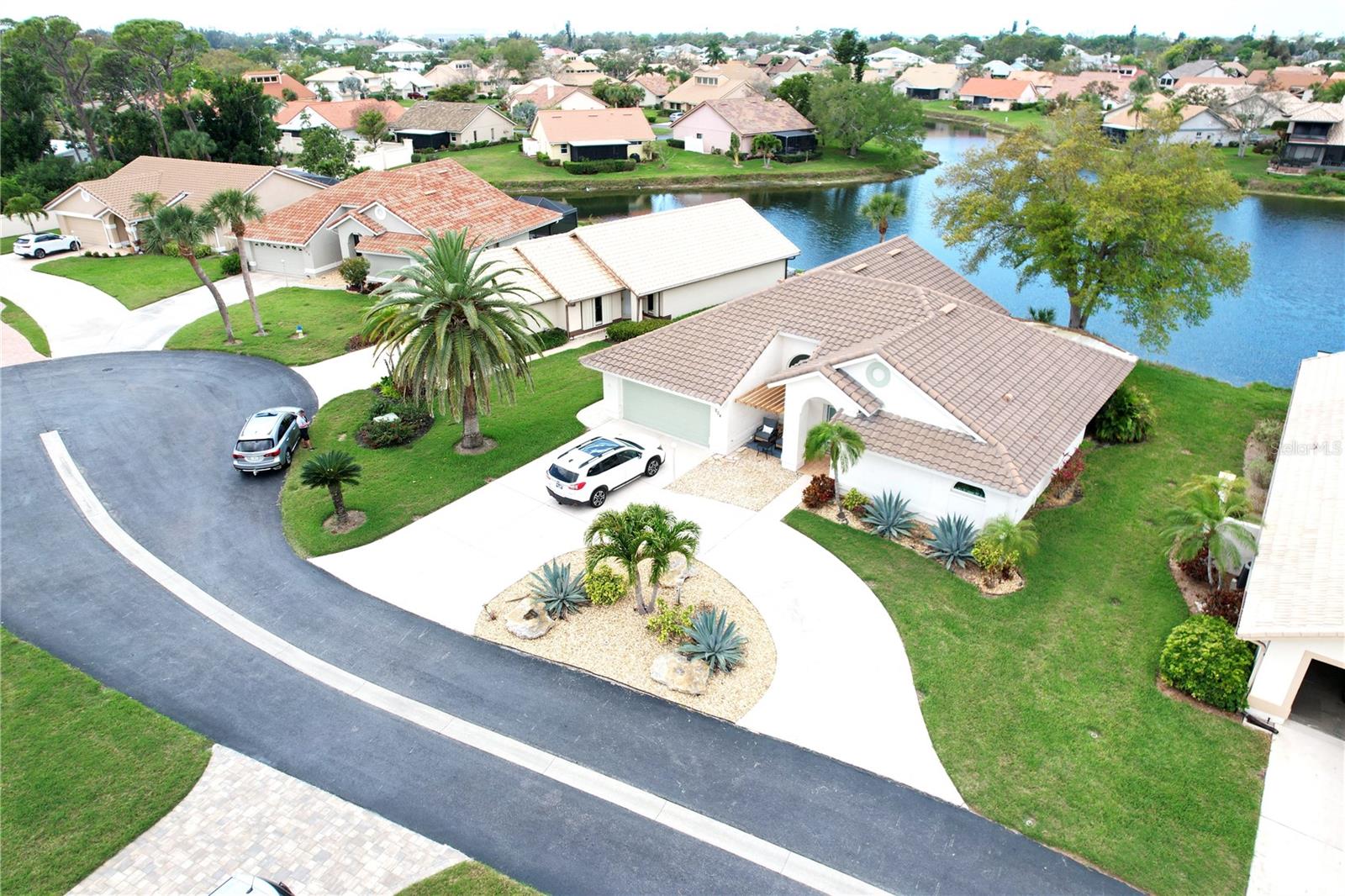 Image 52 of 95 For 204 Carriage House Lane 204