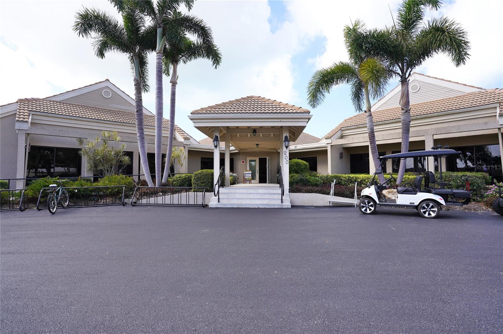 Image 55 of 95 For 204 Carriage House Lane 204