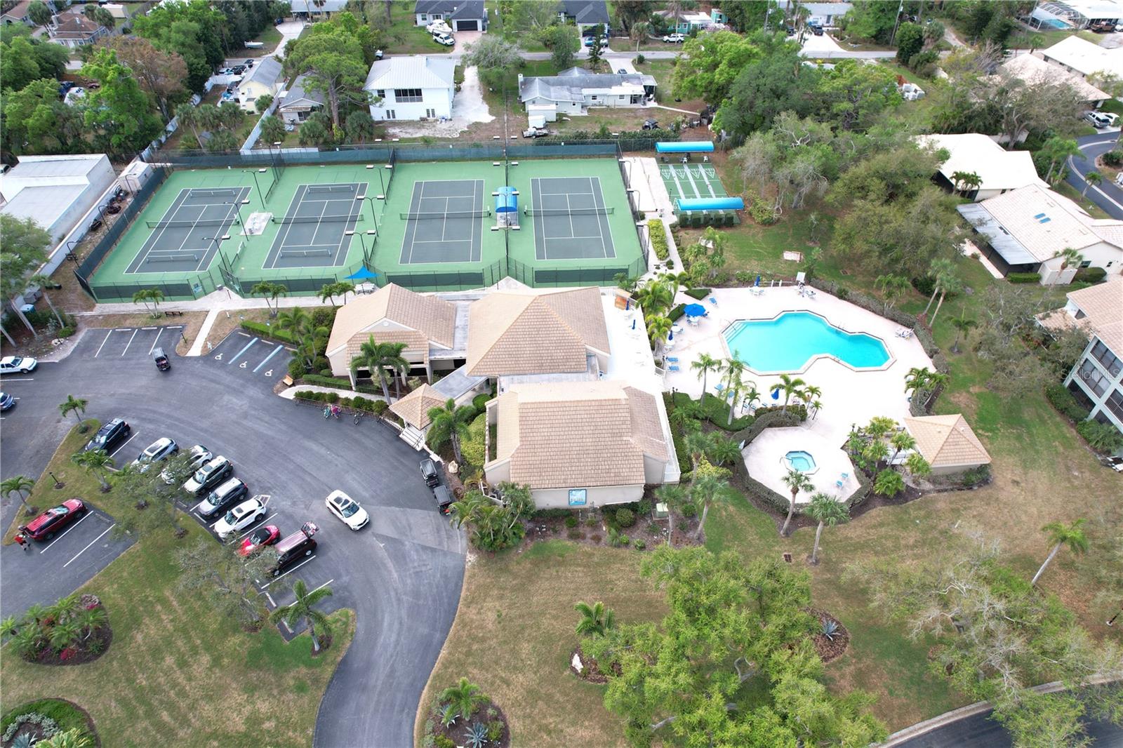 Image 64 of 95 For 204 Carriage House Lane 204