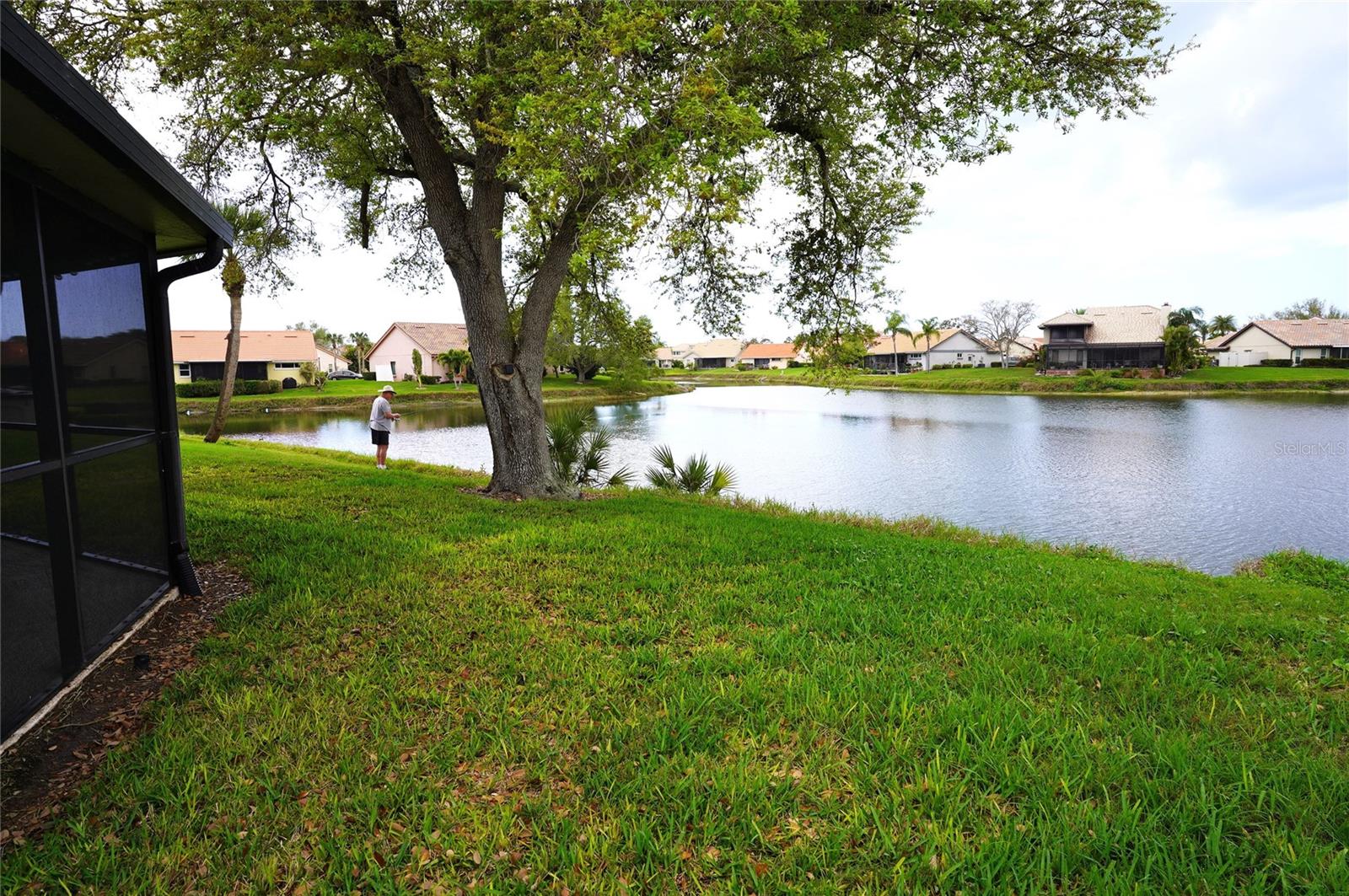 Image 7 of 95 For 204 Carriage House Lane 204