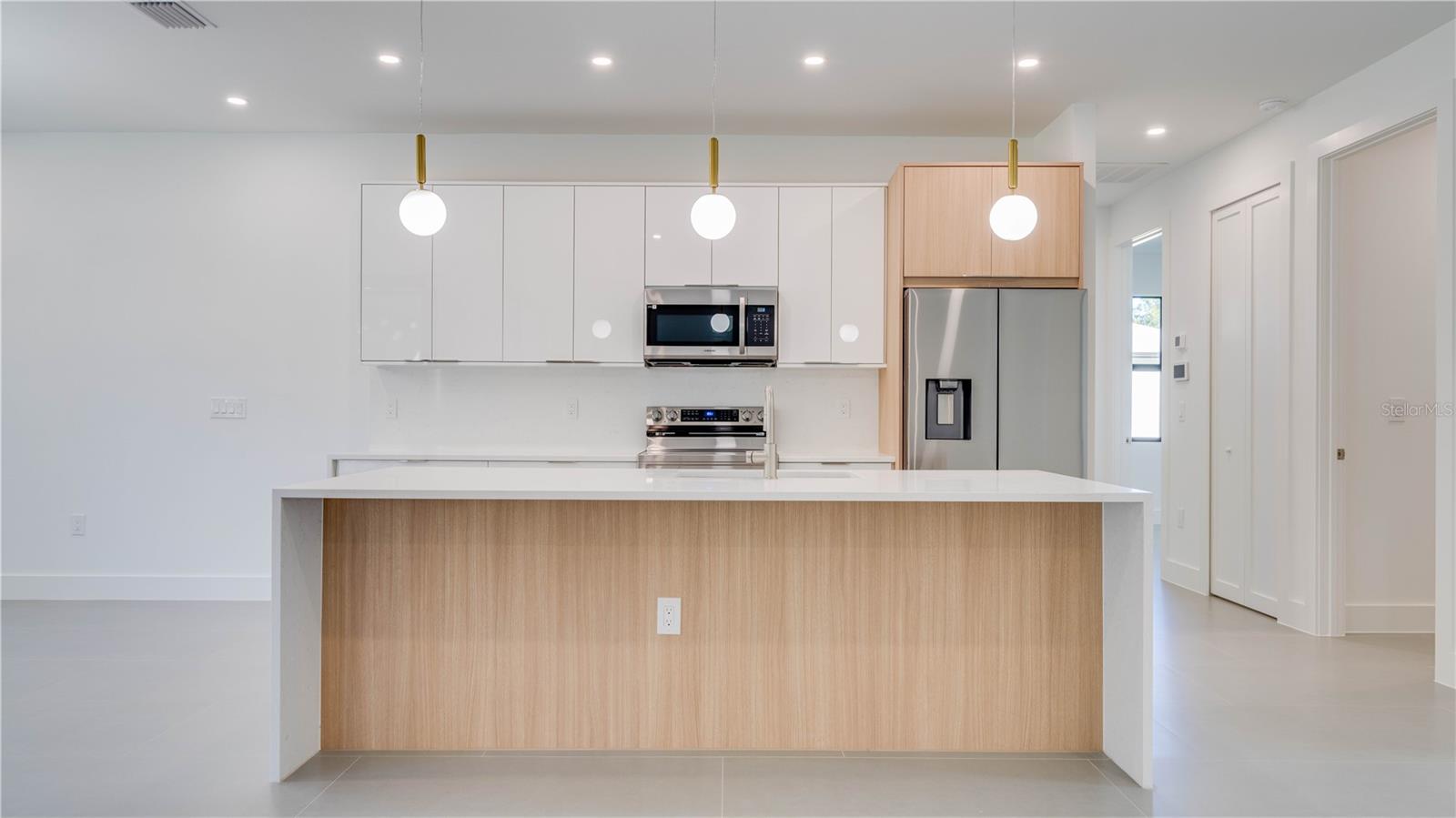 Image 11 of 49 For 1307 Wagner Avenue