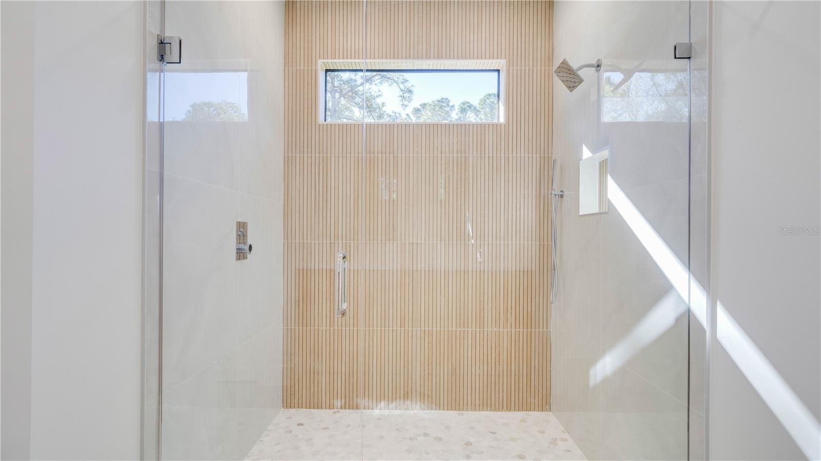 Image 24 of 49 For 1307 Wagner Avenue