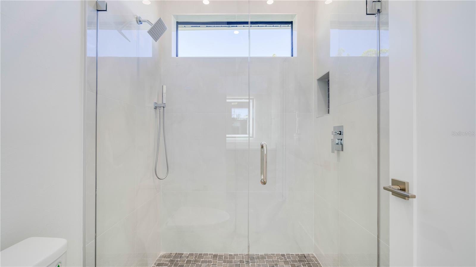 Image 32 of 49 For 1307 Wagner Avenue