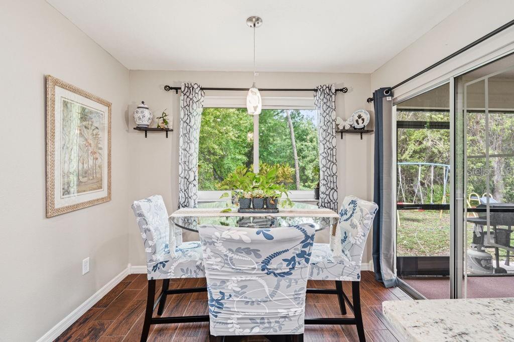 Image 22 of 37 For 2471 Celebes Court
