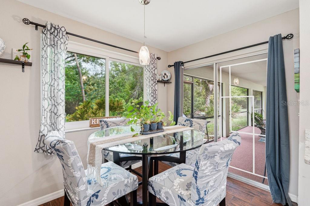 Image 23 of 37 For 2471 Celebes Court