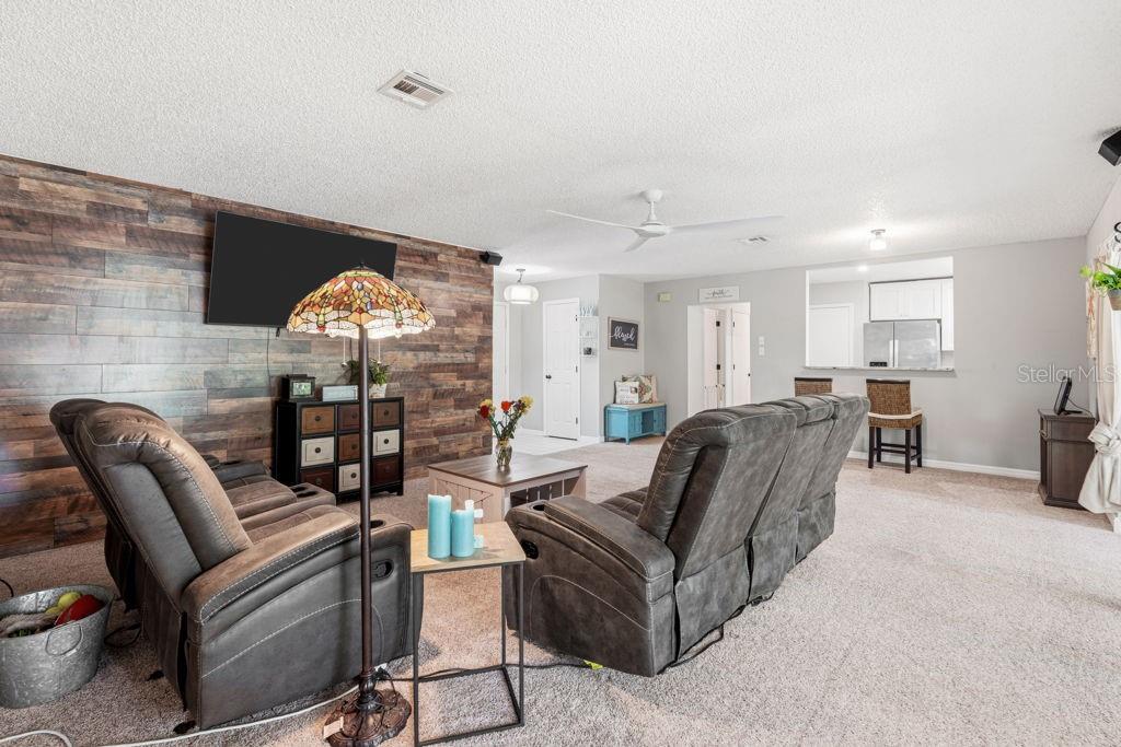 Image 31 of 37 For 2471 Celebes Court