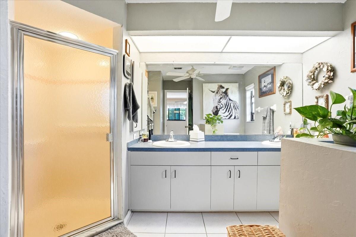 Image 14 of 30 For 21362 Walling Court