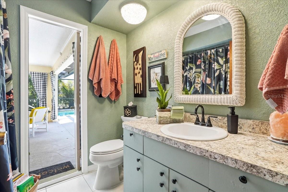 Image 19 of 30 For 21362 Walling Court