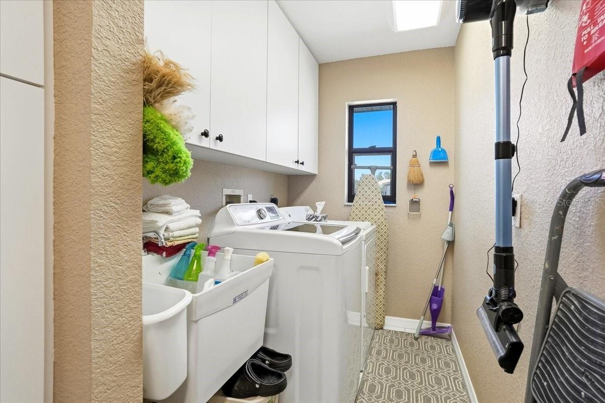 Image 24 of 30 For 21362 Walling Court