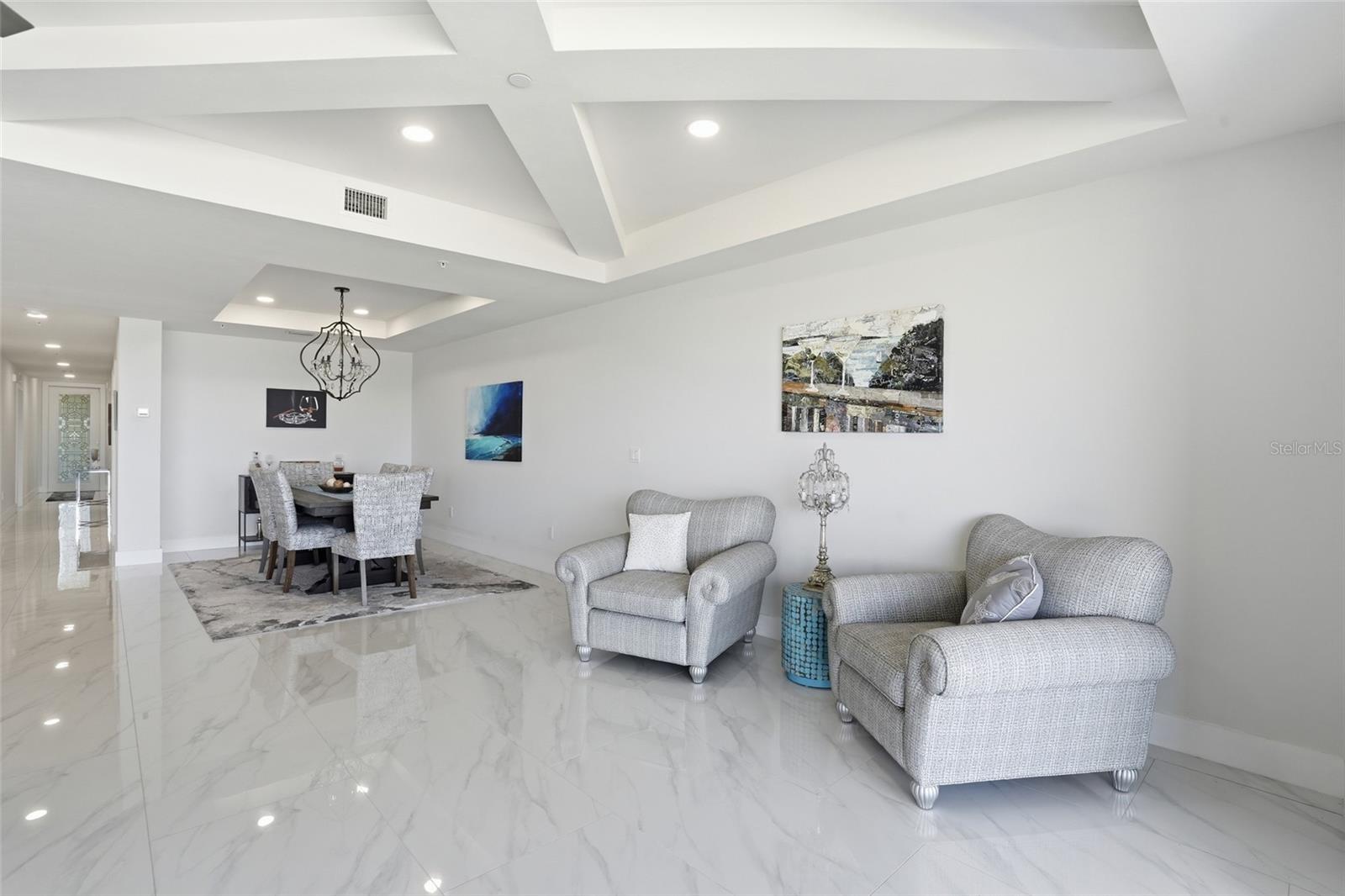 Image 15 of 41 For 1425 Park Beach Circle 124