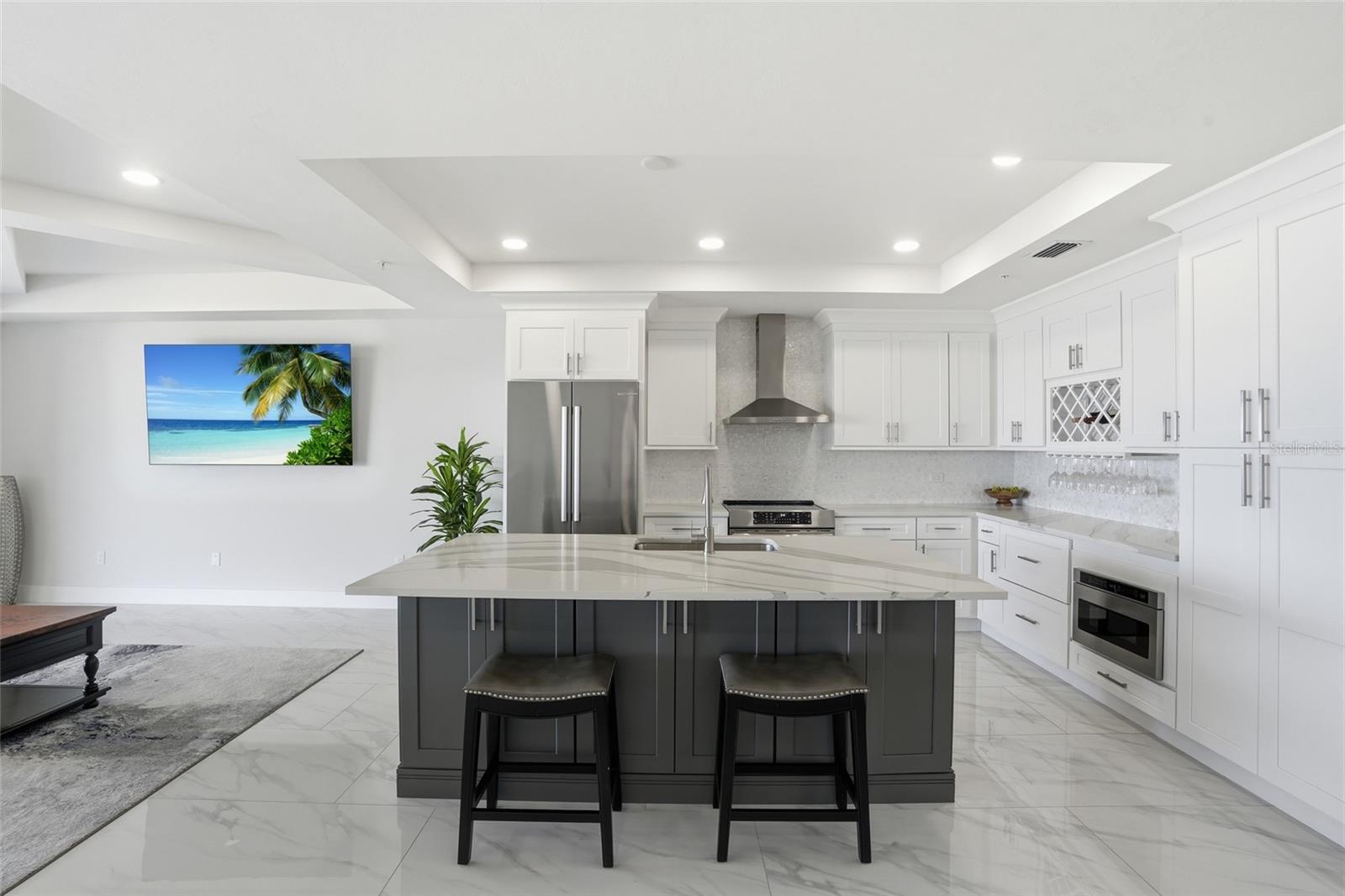 Image 16 of 41 For 1425 Park Beach Circle 124