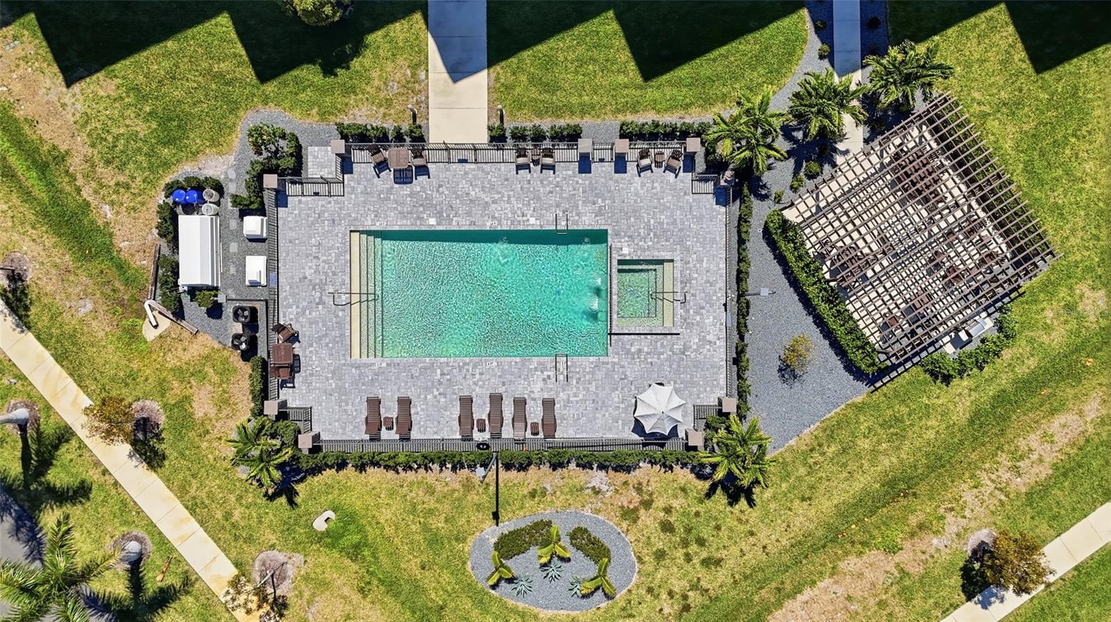 Image 39 of 41 For 1425 Park Beach Circle 124