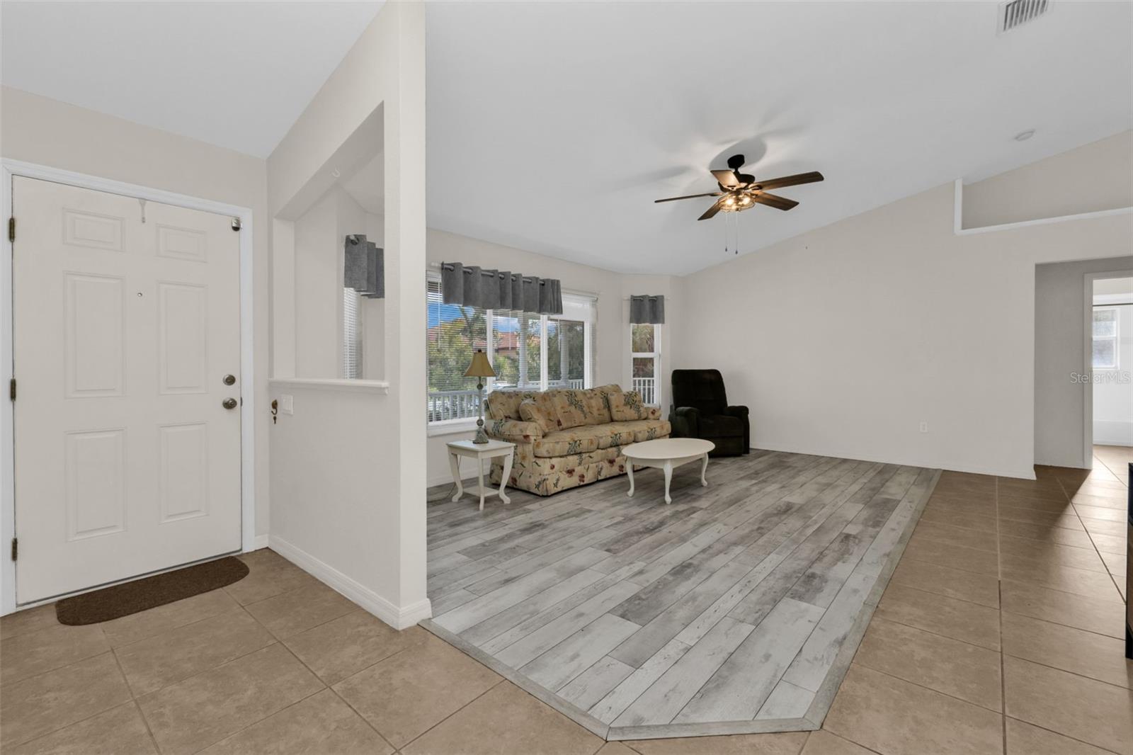 Image 10 of 66 For 18939 Ayrshire Circle