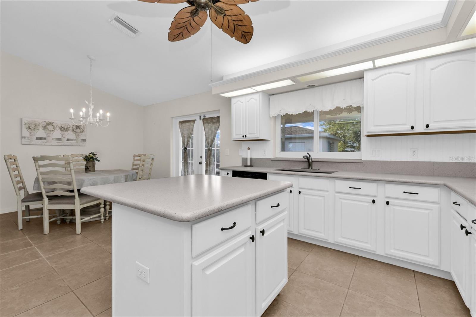 Image 18 of 66 For 18939 Ayrshire Circle