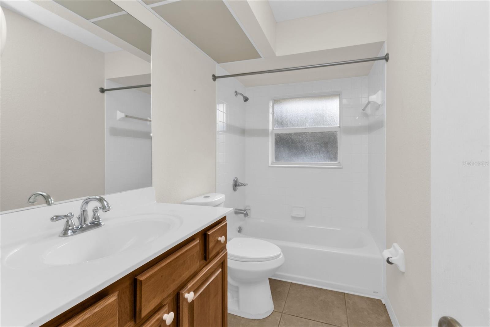 Image 24 of 66 For 18939 Ayrshire Circle