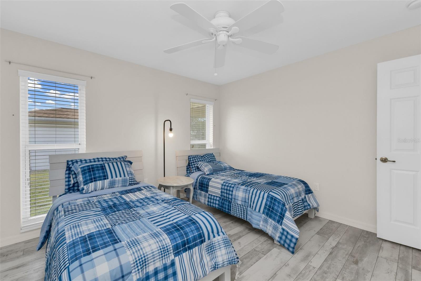 Image 26 of 66 For 18939 Ayrshire Circle