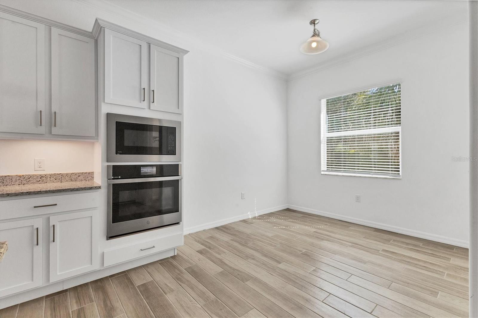 Image 11 of 67 For 25246 Keygrass Court