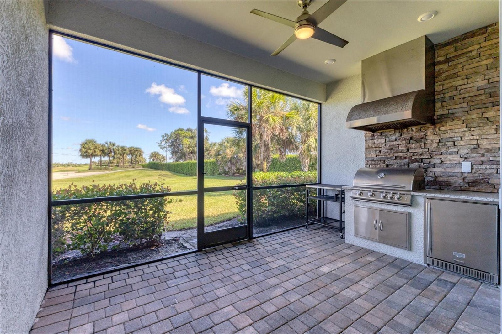 Image 26 of 67 For 25246 Keygrass Court