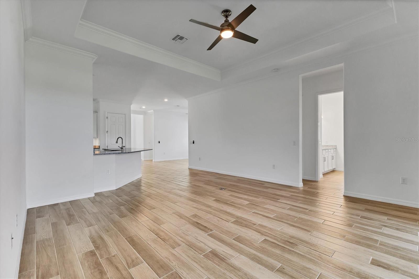 Image 6 of 67 For 25246 Keygrass Court