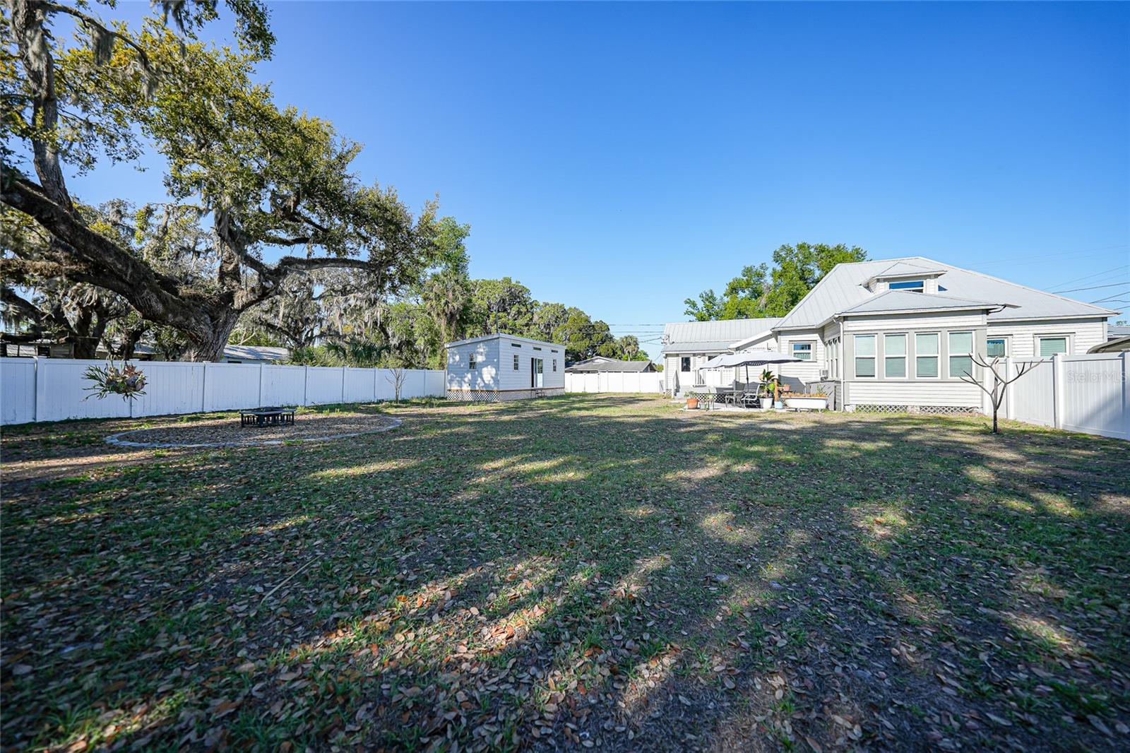 Image 38 of 62 For 127 5th Street W