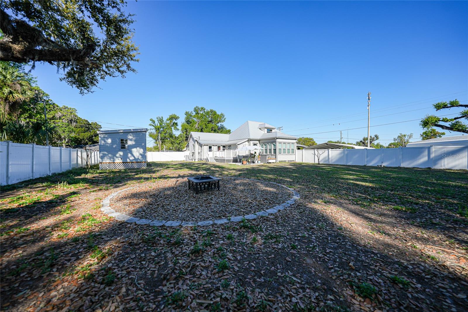 Image 39 of 62 For 127 5th Street W