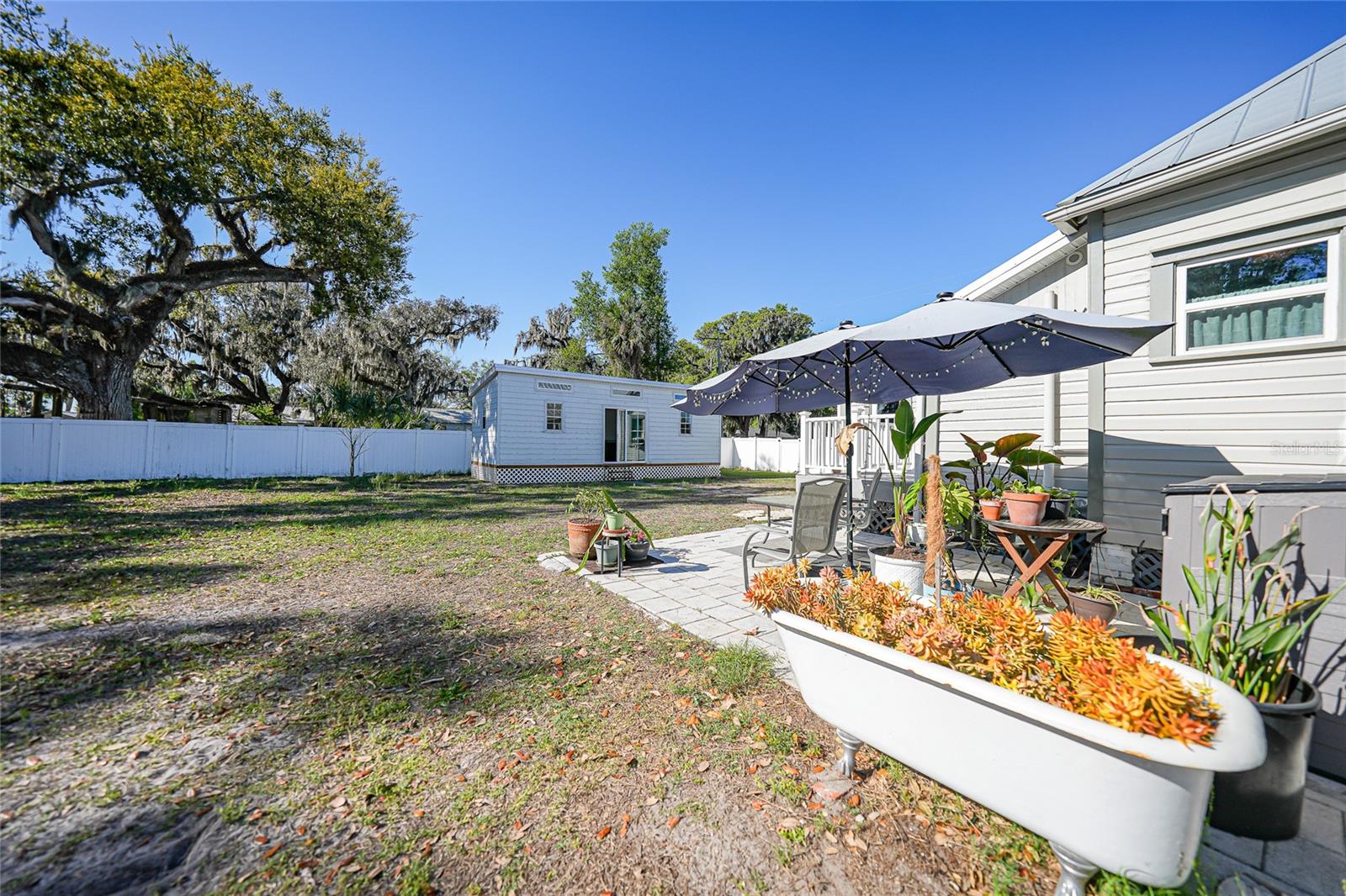 Image 40 of 62 For 127 5th Street W