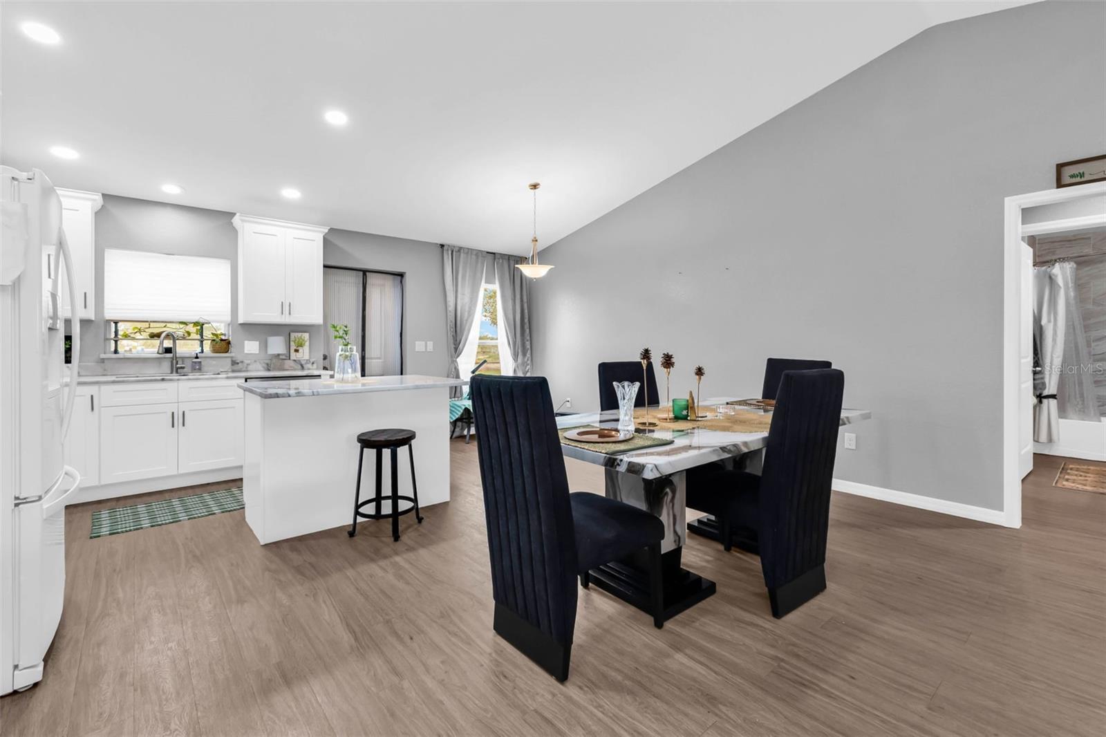 Image 12 of 27 For 11615 Orange Avenue